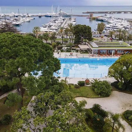 Διαμέρισμα Mediterranee By Interhome